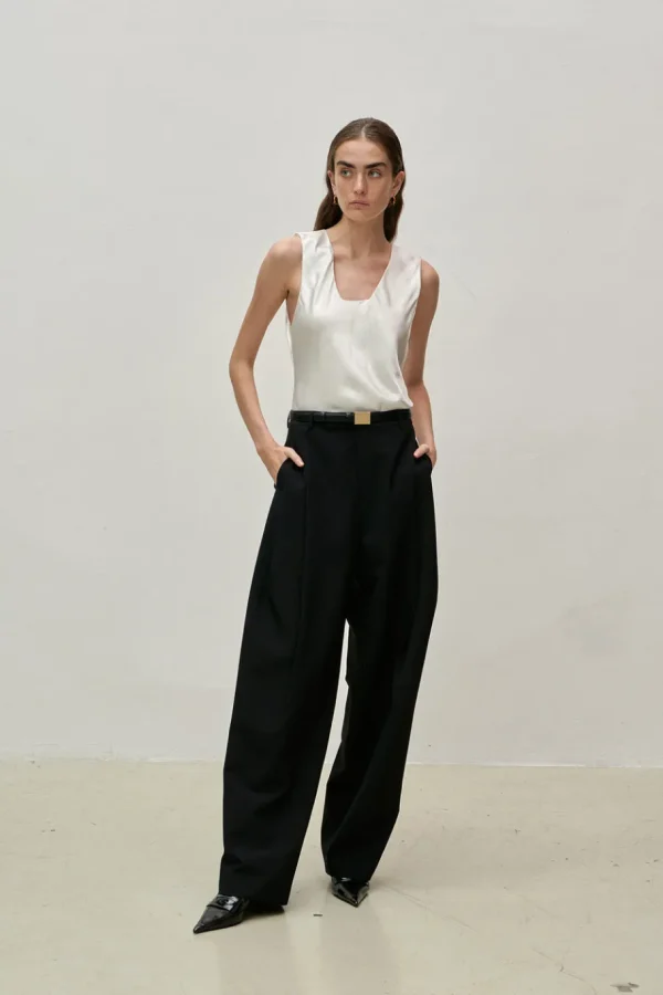 Viktoria Chan Pants | Astrid pleated trousers