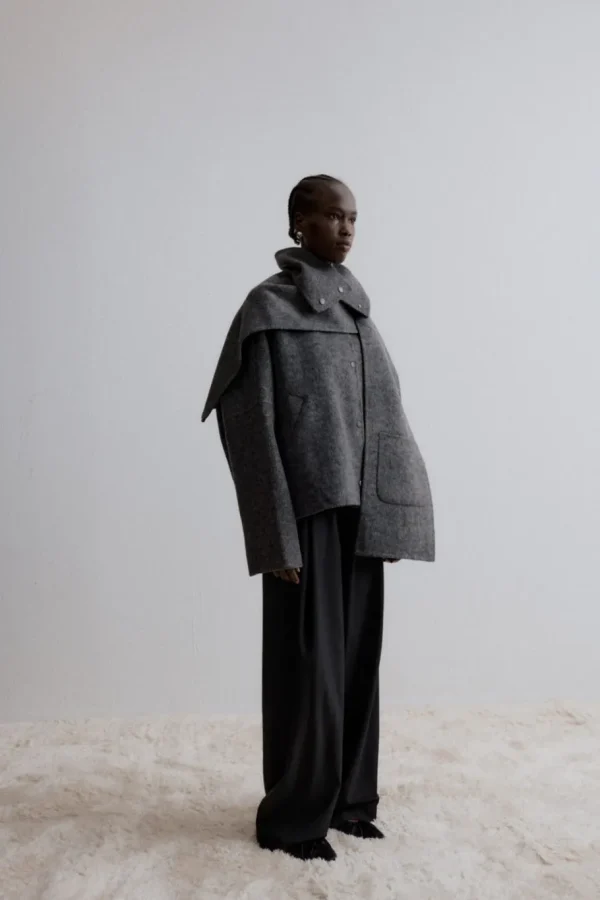 Viktoria Chan Outerwear | Aw24 | Atlas square cut coat