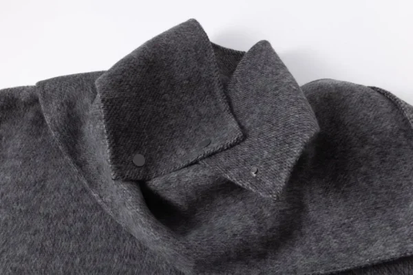 Viktoria Chan Outerwear | Aw24 | Atlas square cut coat
