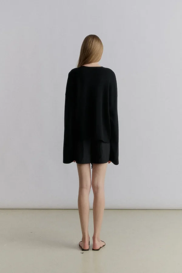 Viktoria Chan Knitwear | Carwen oversized cardigan