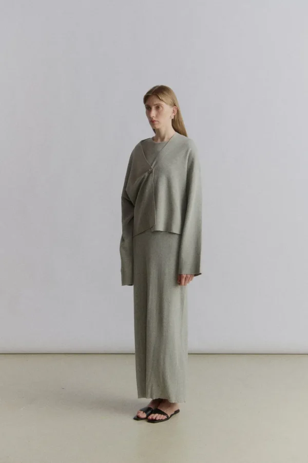 Viktoria Chan Knitwear | Carwen oversized cardigan
