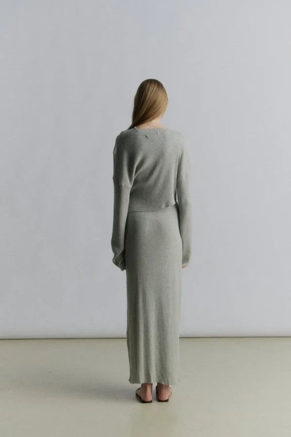 Viktoria Chan Knitwear | Carwen twisted knit