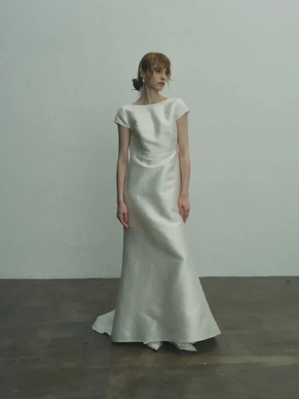 Viktoria Chan Short Sleeves | Catherine silk gown