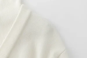 Viktoria Chan Knitwear | Aw24 | Cedar V neck knit