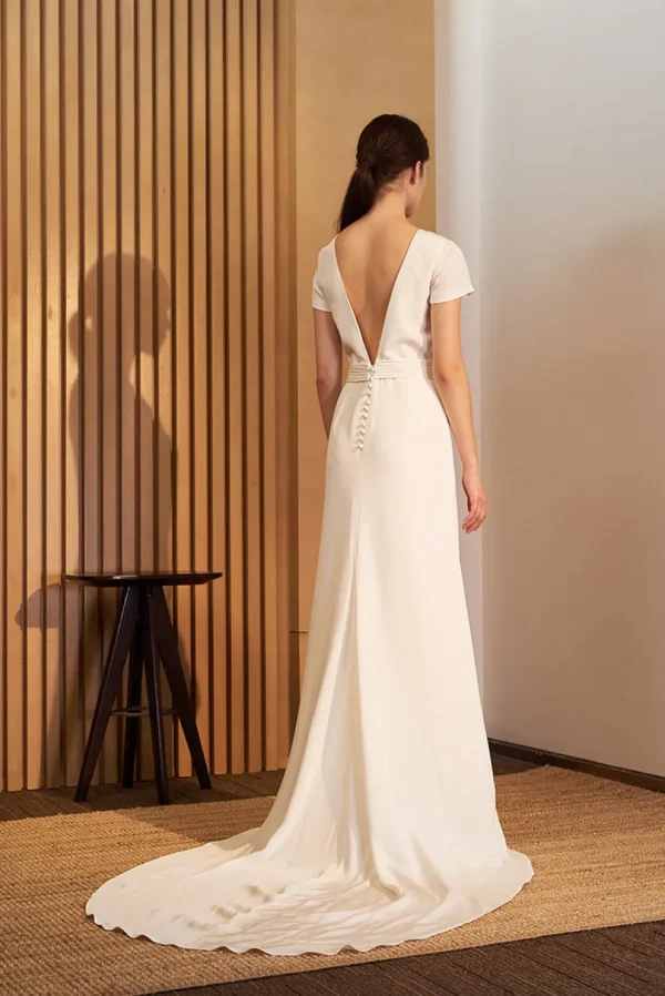 Viktoria Chan Short Sleeves | Charlotta Wedding gown
