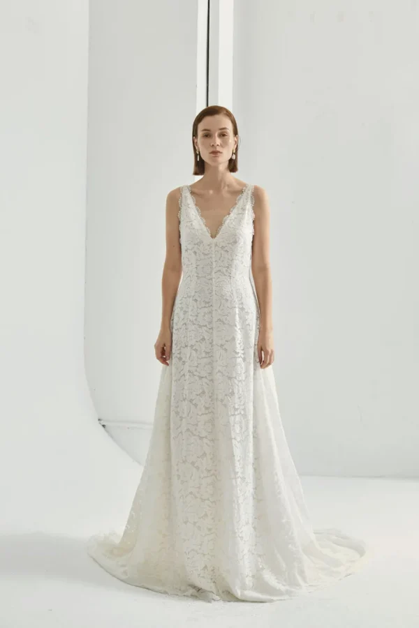 Viktoria Chan Short Sleeves | Charlotte lace wedding gown