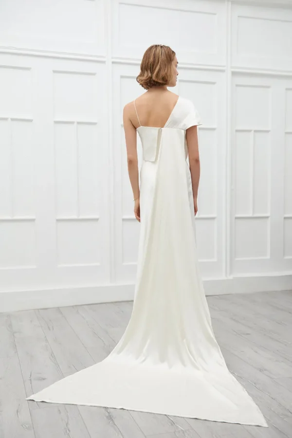 Viktoria Chan Short Sleeves | Clara wedding gown