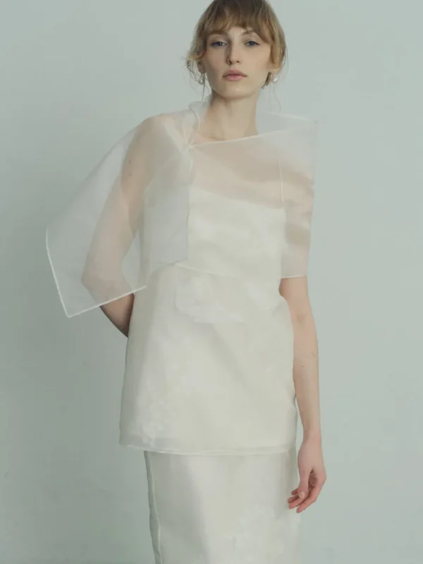 Viktoria Chan Bridal Sets | Claudia flower top