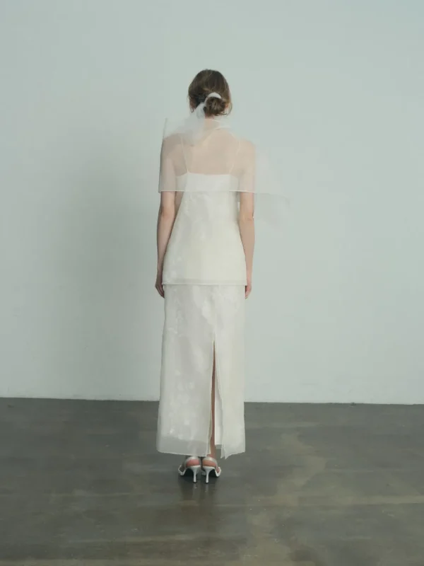 Viktoria Chan Bridal Sets | Claudia flower top