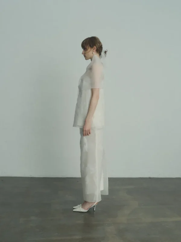 Viktoria Chan Bridal Sets | Claudia flower top