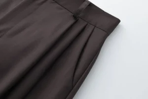 Viktoria Chan Pants | Aw24 | Cosmos pleated trousers