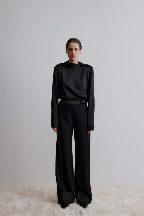 Viktoria Chan Pants | Aw24 | Cosmos wide leg wool trousers