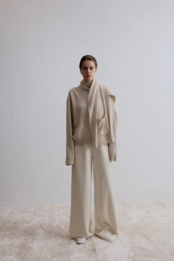 Viktoria Chan Scarves | Aw24 | Eloa cashmere scarf