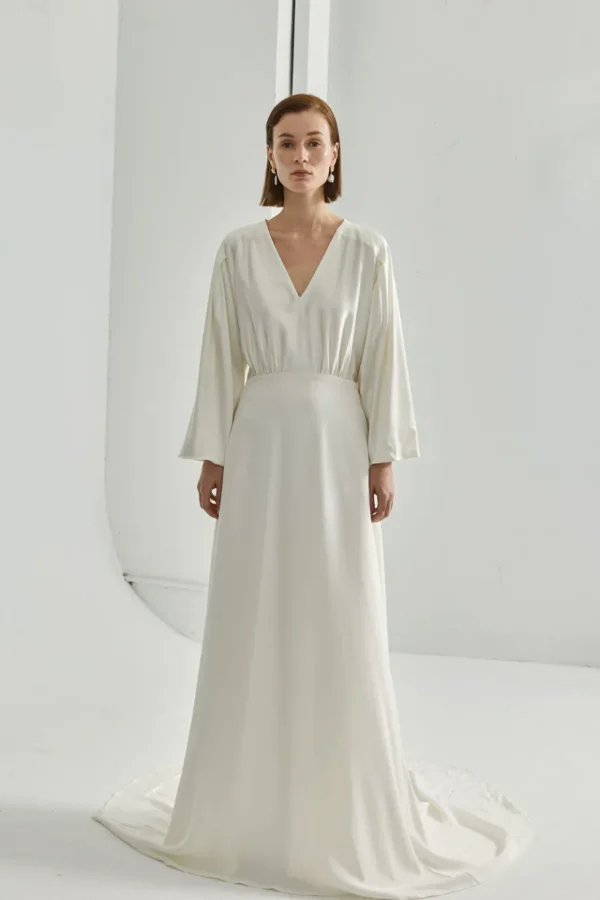 Viktoria Chan Long Sleeves | Felicia wedding gown