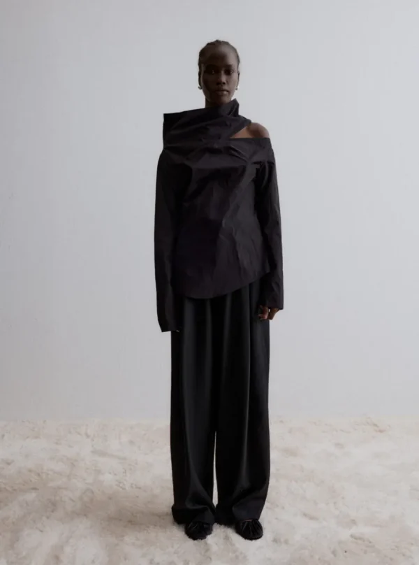 Viktoria Chan Tops & Blouses | Aw24 | Jaya cut out blouse