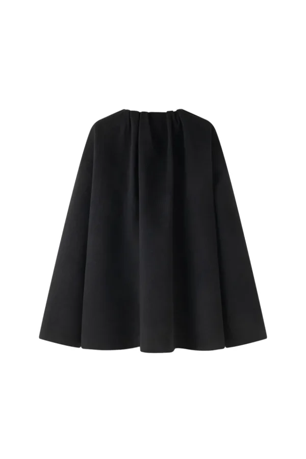 Viktoria Chan Outerwear | Aw24 | Kalisa gathered coat