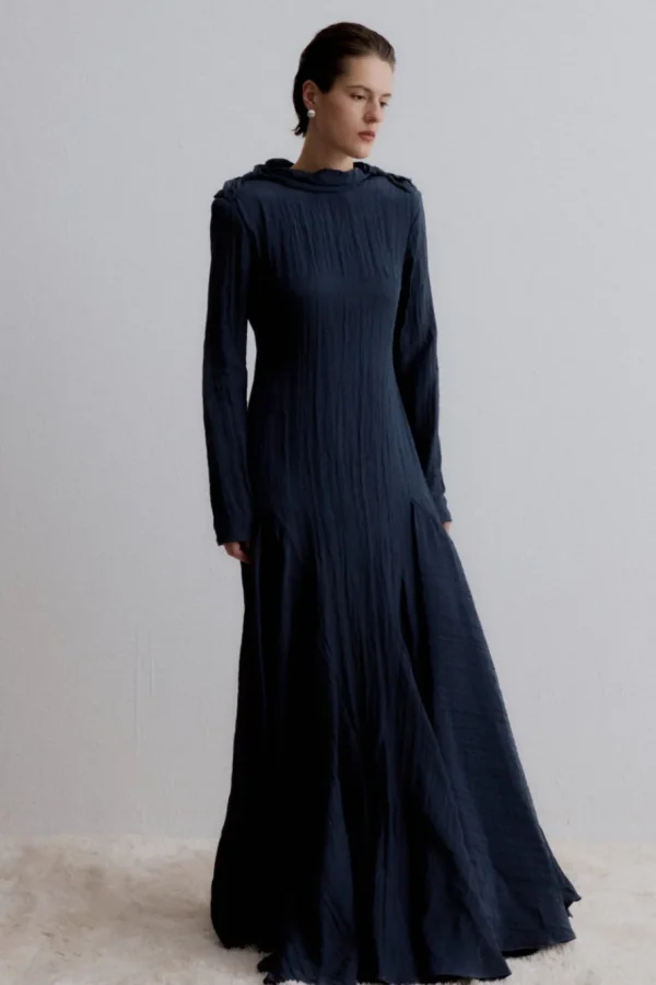 Viktoria Chan Dresses | Aw24 | Kalisa long gown