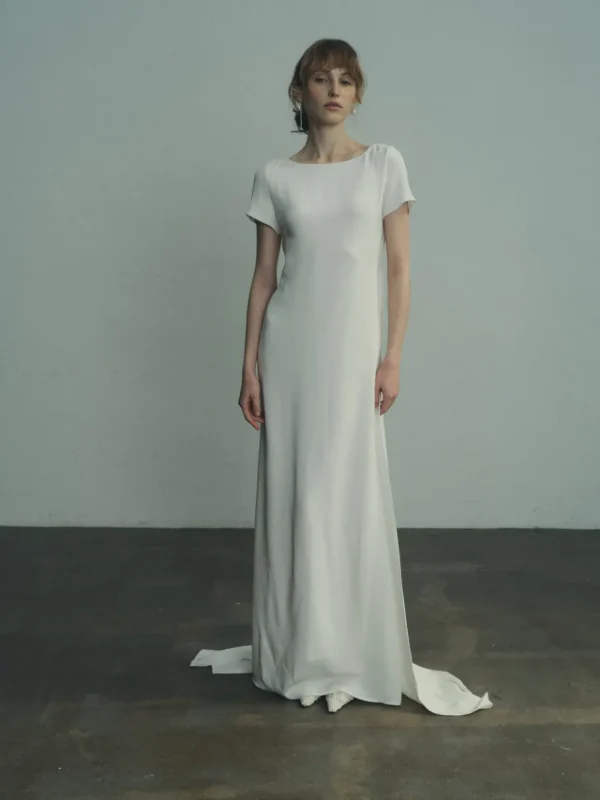 Viktoria Chan Short Sleeves | Lindy wedding gown