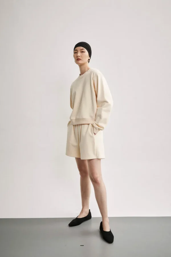 Viktoria Chan Shorts | Mave shorts