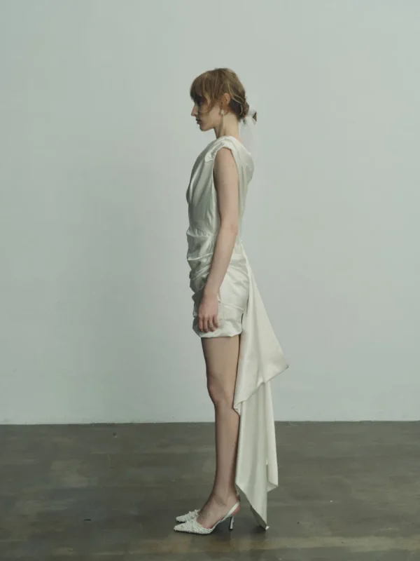 Viktoria Chan Short Sleeves | Melanie structured silk and wool gown