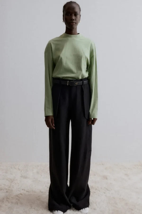 Viktoria Chan Tops & Blouses | Aw24 | Pamira basic sweater