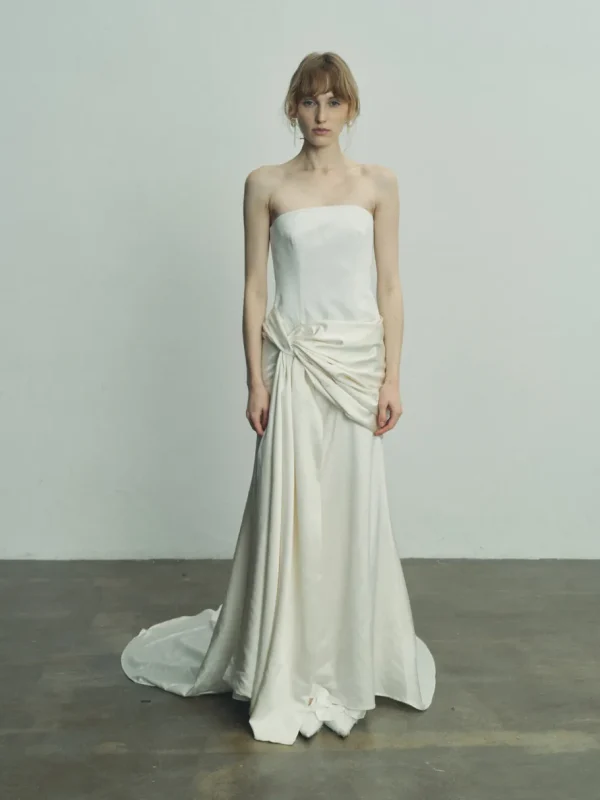 Viktoria Chan Short Sleeves | Poppy wedding gown