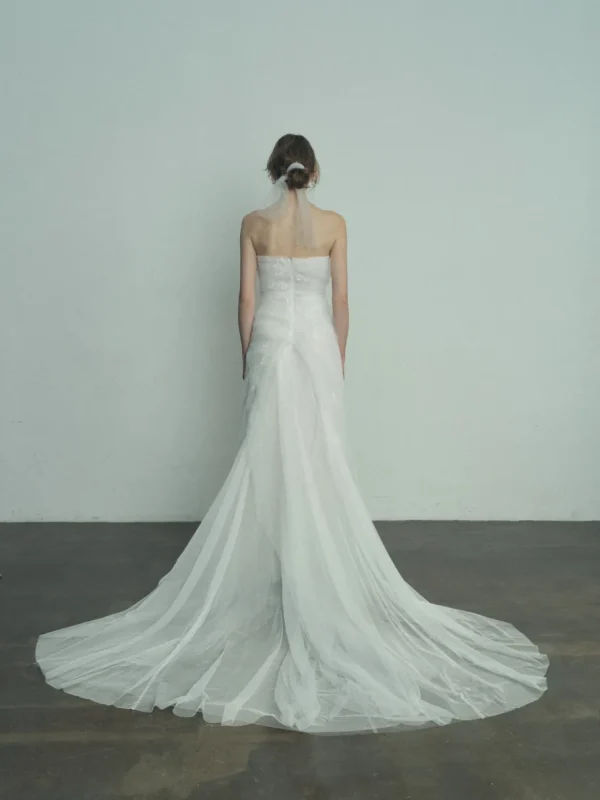 Viktoria Chan Short Sleeves | Saga tulle wedding gown