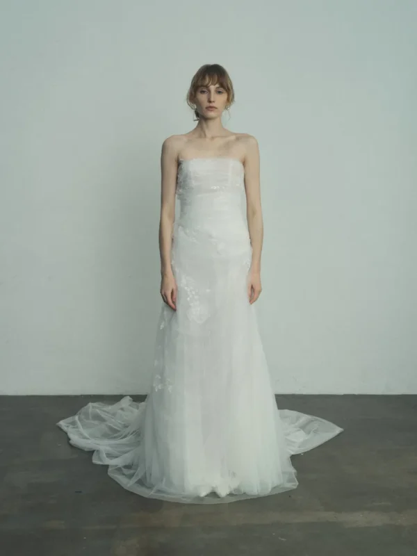 Viktoria Chan Short Sleeves | Saga tulle wedding gown