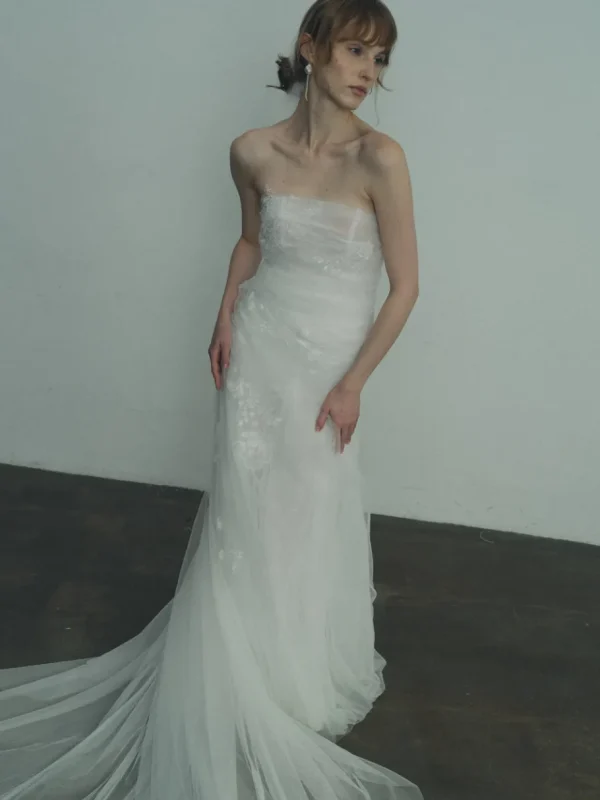 Viktoria Chan Short Sleeves | Saga tulle wedding gown