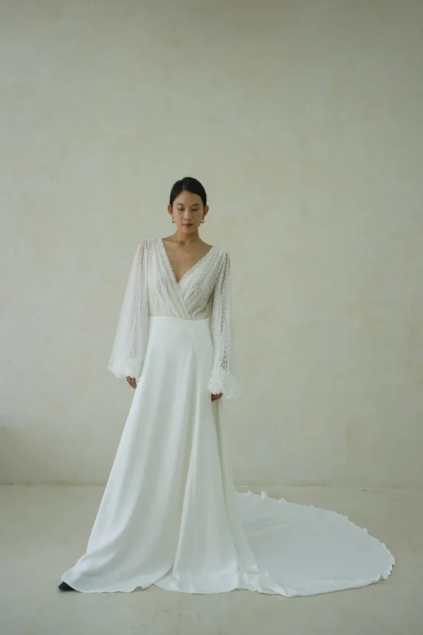 Viktoria Chan Long Sleeves | Sophia wedding gown