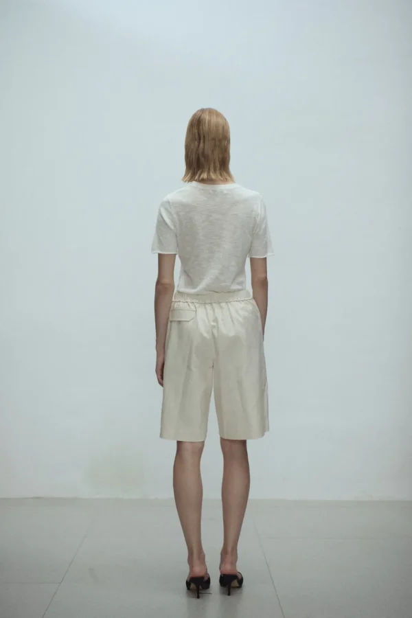 Viktoria Chan Shorts | Sora midi shorts Powder