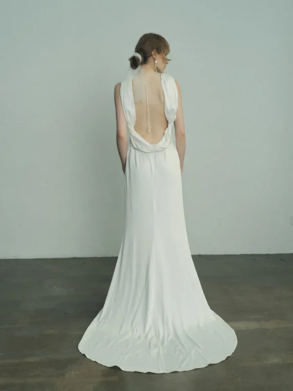 Viktoria Chan Short Sleeves | Sora wedding gown