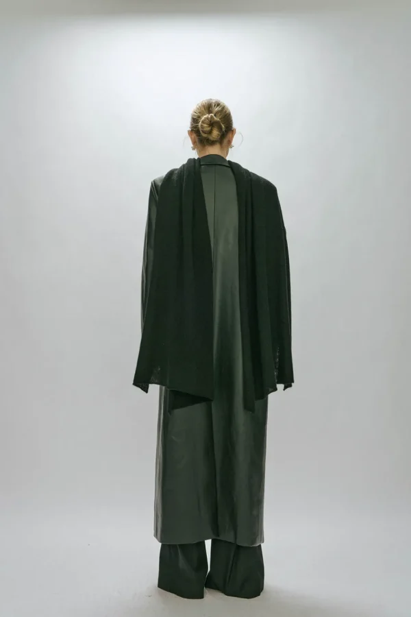 Viktoria Chan Scarves | Knitwear | Tricia cashmere scarf