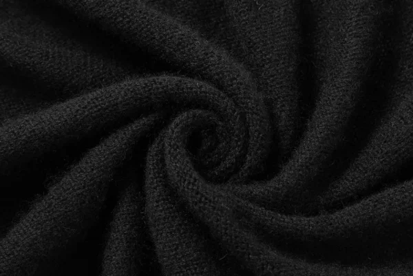 Viktoria Chan Scarves | Knitwear | Tricia cashmere scarf