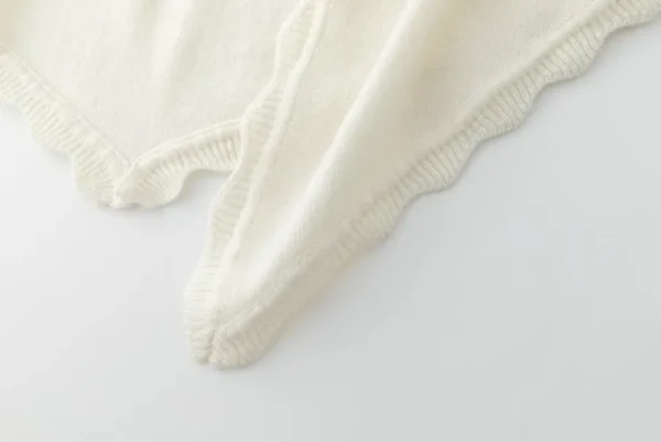 Viktoria Chan Scarves | Aw24 | Venus scarf