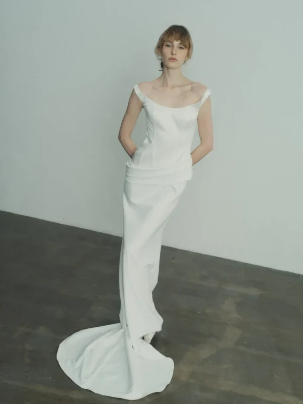 Viktoria Chan Short Sleeves | Vera wedding gown