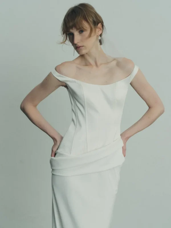 Viktoria Chan Short Sleeves | Vera wedding gown