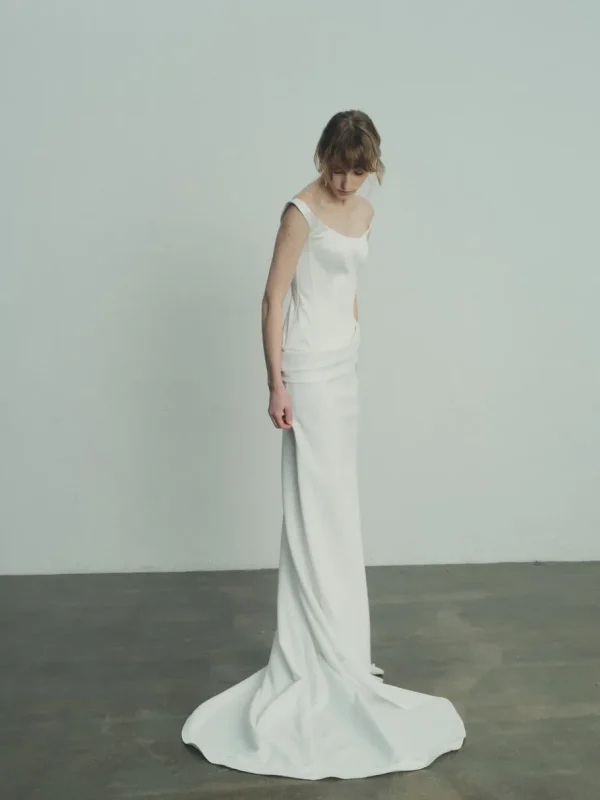 Viktoria Chan Short Sleeves | Vera wedding gown