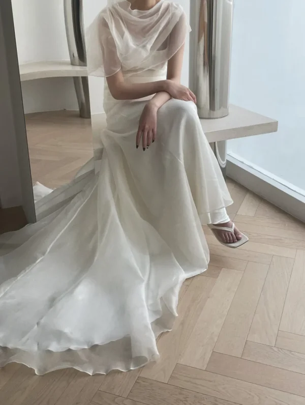 Viktoria Chan Short Sleeves | Viola wedding gown