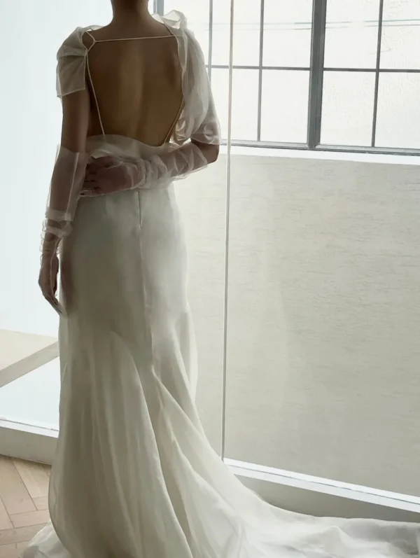 Viktoria Chan Short Sleeves | Viola wedding gown