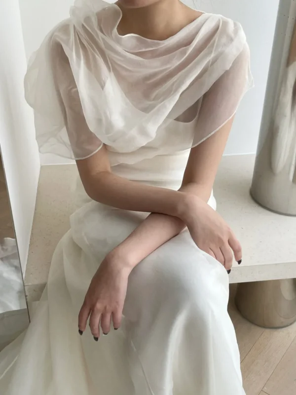 Viktoria Chan Short Sleeves | Viola wedding gown